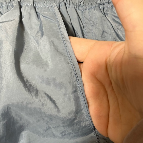 Free People Movement Shorts‎ Sz Small Pull On Athletic Pockets Blue Elastic Hem - Picture 2 of 8